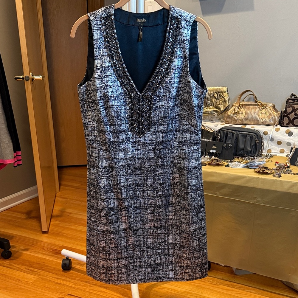 Laundry by Shelli Segal EUC Black and Gray Tweed Mini Dress